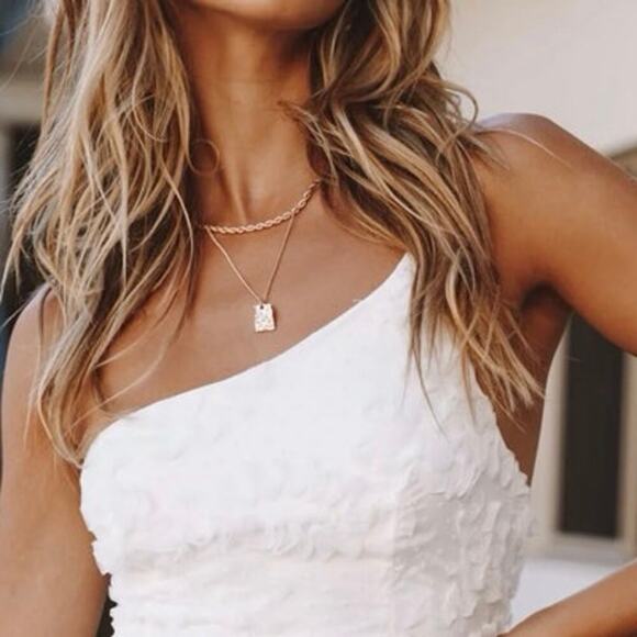 Selfie Leslie Lieah One Shoulder Embellished Dress in White Size Large - Picture 7 of 8